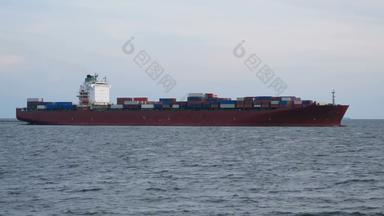 容器货物船离开航运港口进口出口业务物流运输国际容器货物船开放海